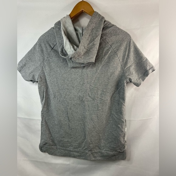Fabletics short sleeve hoodie, light gray with white draw strings. Womens size S - Picture 3 of 4